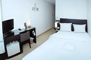 Doulos Jongno Сеул