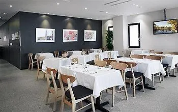 Doulos Jongno Отель 3*