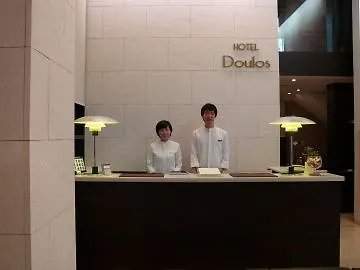 Отель Doulos Jongno